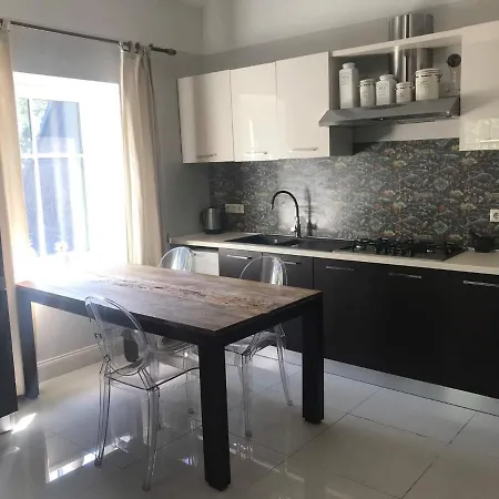 Kertelhof Konukevi 3*
