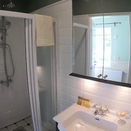 Kertelhof Konukevi 3*